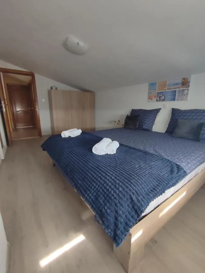 Apartman Emir Lejlighed Marčana