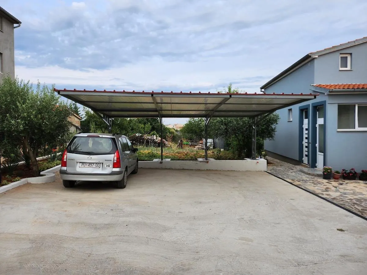 Apartman Emir Lejlighed Marčana